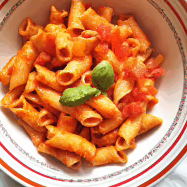 Pasta with Tomato and Carrot Sauce