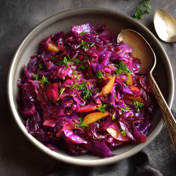 Red Cabbage Braised with Apples