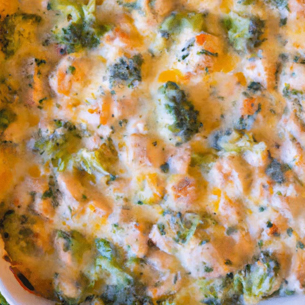 Cheesy Chicken and Broccoli Bake