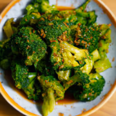 Garlic Broccoli Stir-Fry