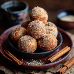 Cinnamon Baked Doughnuts